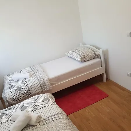 Mulo Apartmán Vrsi