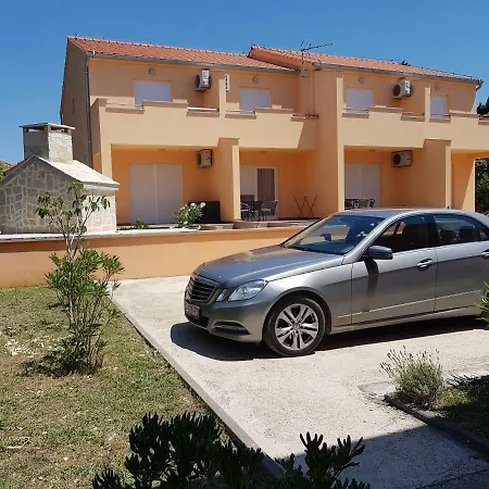 Apartmán Mulo Vrsi