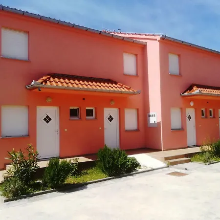Mulo Apartmán *
